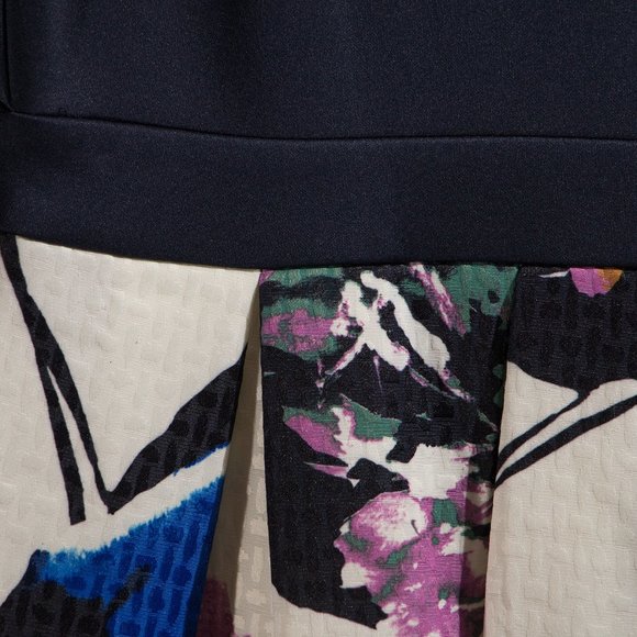 CB Established 1962 Navy Blue Floral Dress - Picture 5 of 5